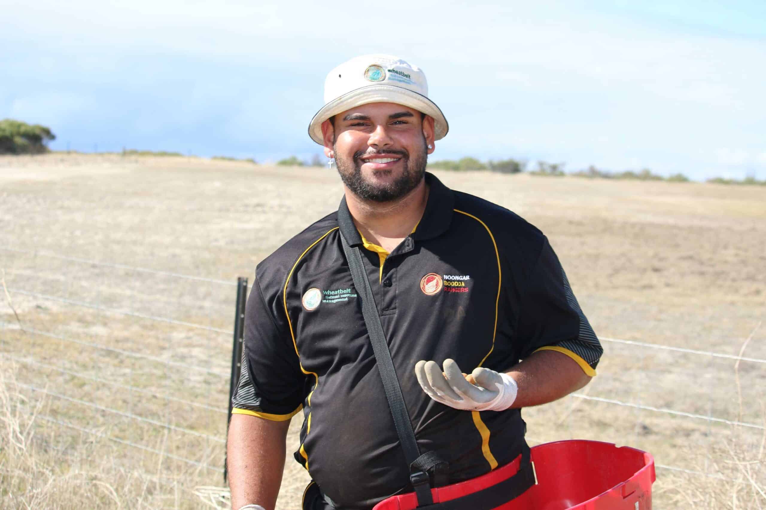 brookton_saltland_Rangers-Planting-Sandalwood-Seed