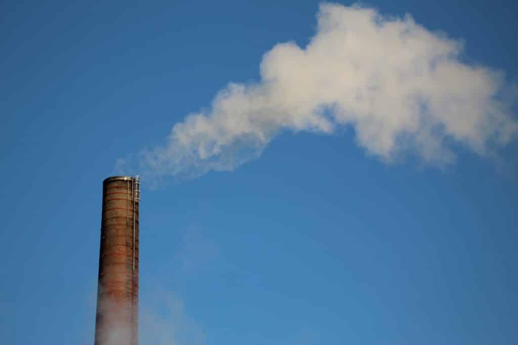 Pollution from smokestack impacting the Australian Carbon Market